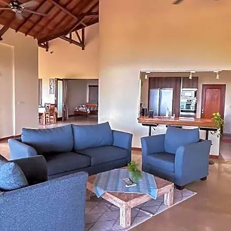 Ponjok Batu Residence
