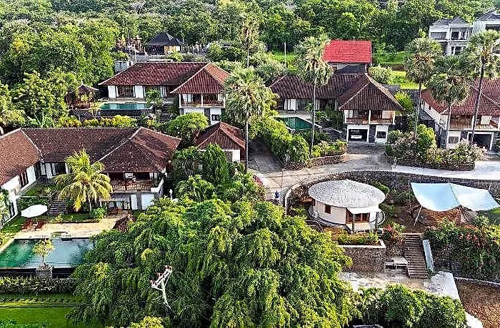 Ponjok Batu バリ島